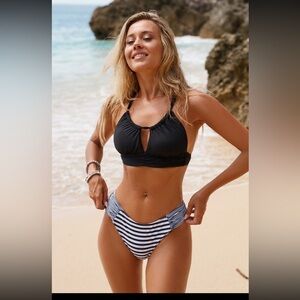 Cupshe Ruched Keyhole bikini w/striped bottoms MEDIUM